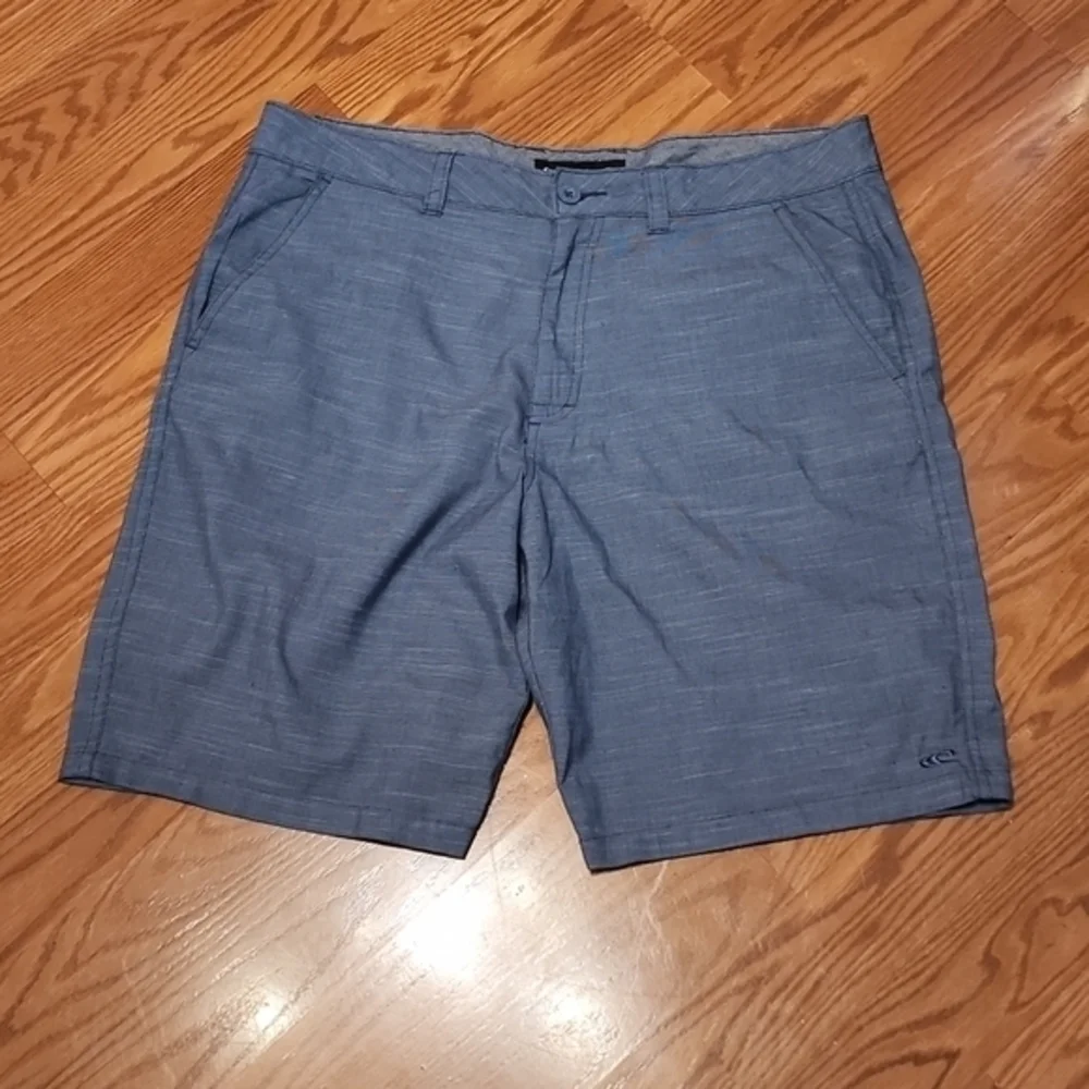 O'Neill short‎ size 36